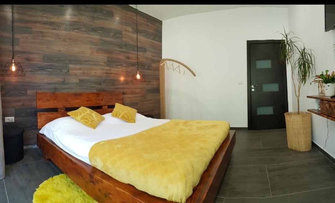Ferienwohnung La Salcia Din Padure Alba Iulia Exterior foto